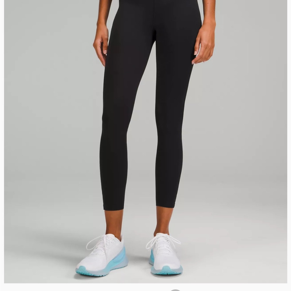 Lululemon Base Pace 25” BRAND NEW